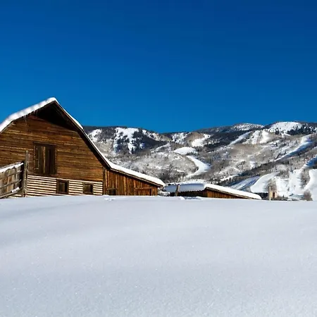 Mountainside Cozy Walk To Gondola Hot Tub Condo